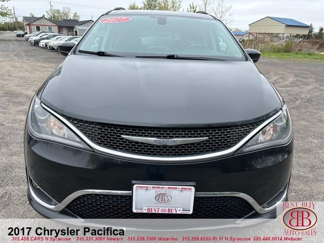 used 2017 Chrysler Pacifica car, priced at $9,995