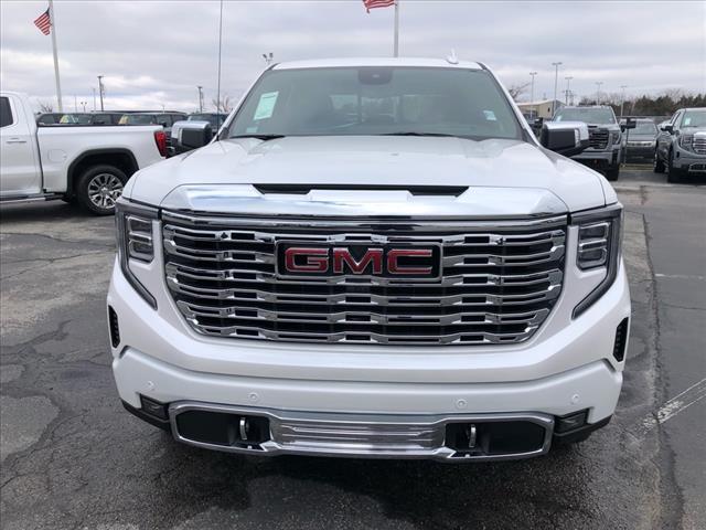 new 2025 GMC Sierra 1500 car, priced at $69,815