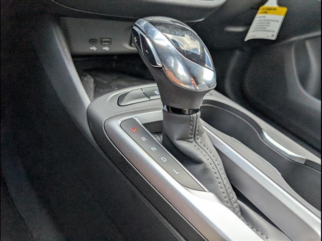 new 2025 Buick Envista car, priced at $23,280