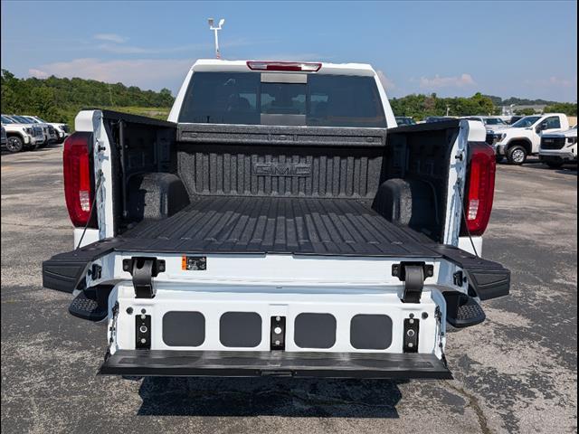 new 2025 GMC Sierra 1500 car, priced at $55,585