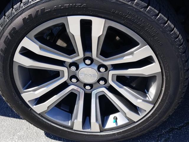 used 2019 GMC Yukon car, priced at $37,995