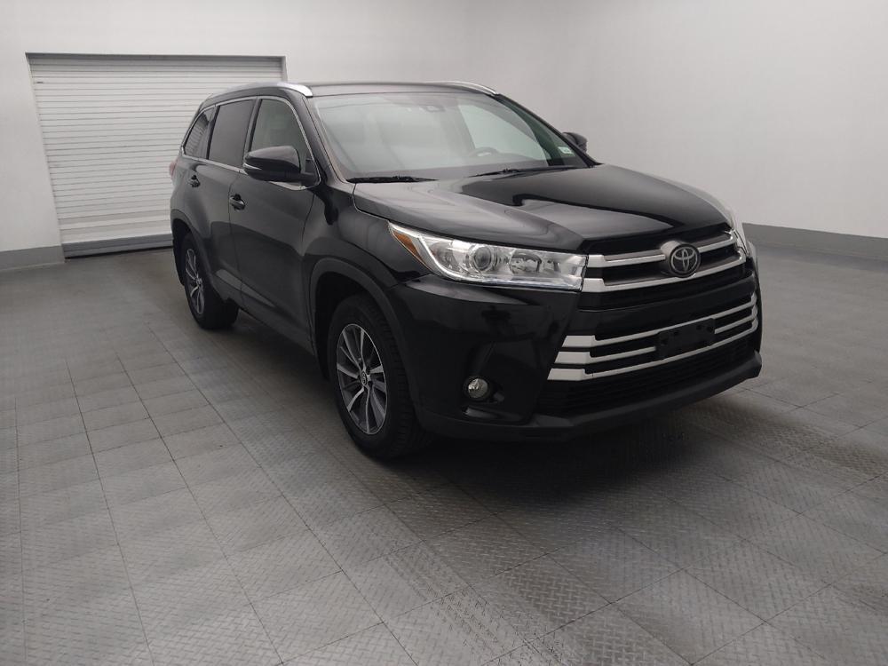 used 2017 Toyota Highlander car, priced at $22,795