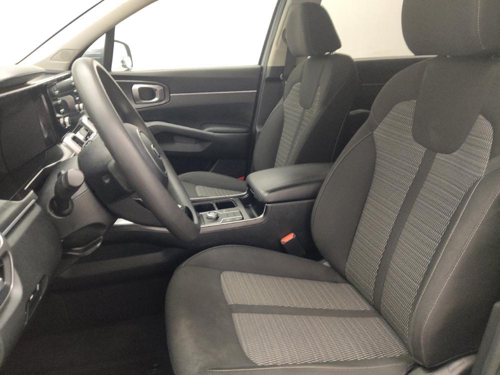 used 2021 Kia Sorento car, priced at $19,295