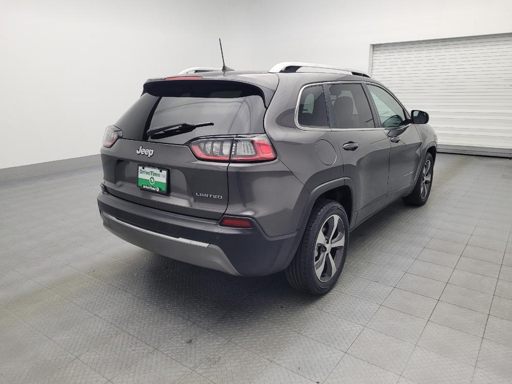 used 2019 Jeep Cherokee car, priced at $15,995