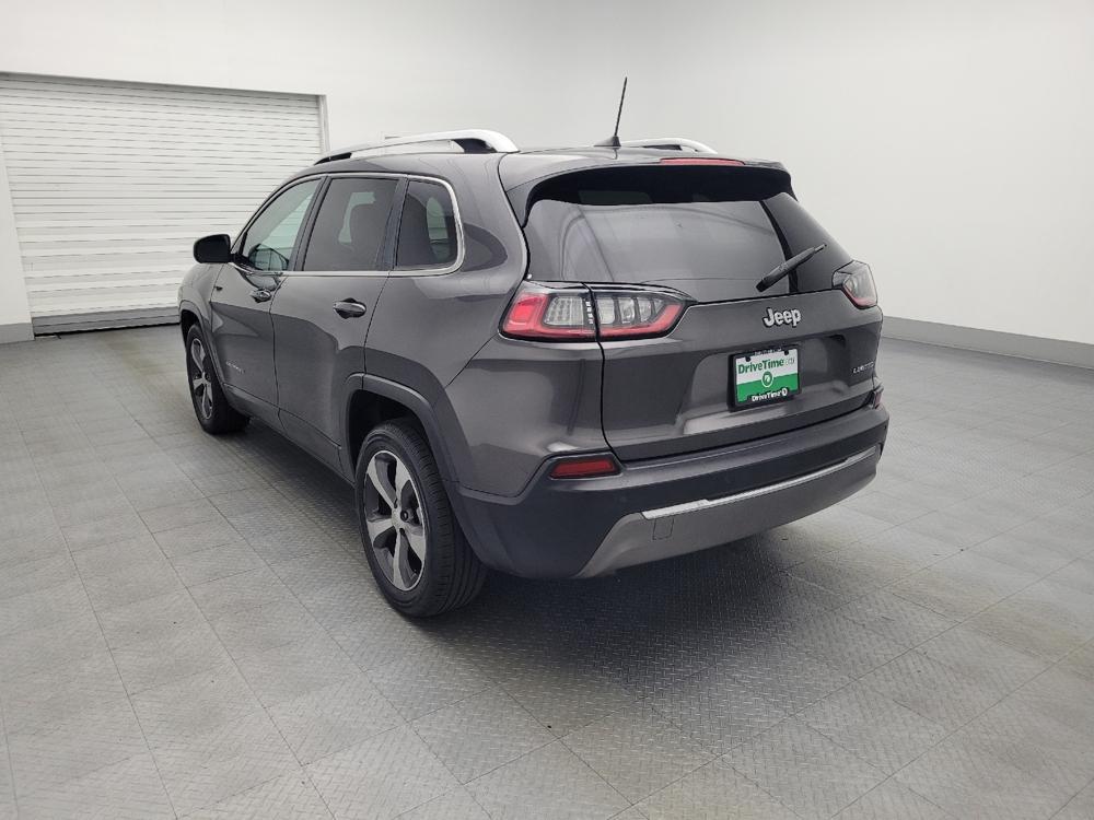 used 2019 Jeep Cherokee car, priced at $15,995