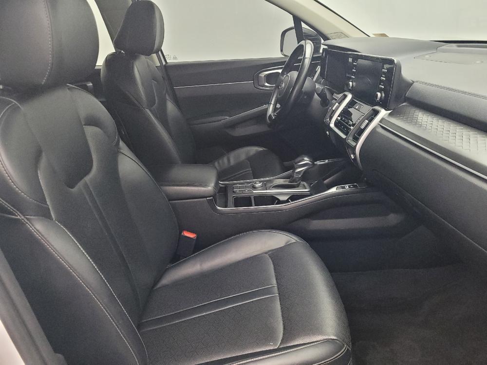 used 2021 Kia Sorento car, priced at $20,895