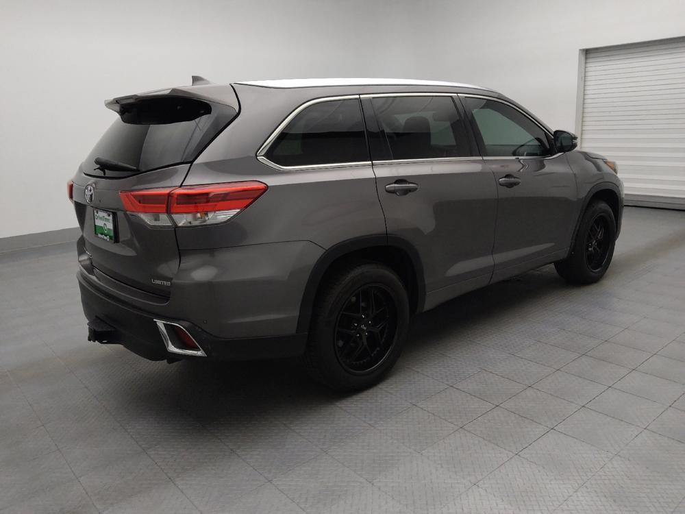 used 2018 Toyota Highlander car, priced at $24,495