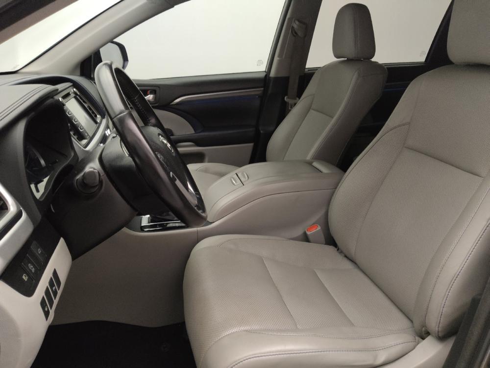 used 2018 Toyota Highlander car, priced at $24,495