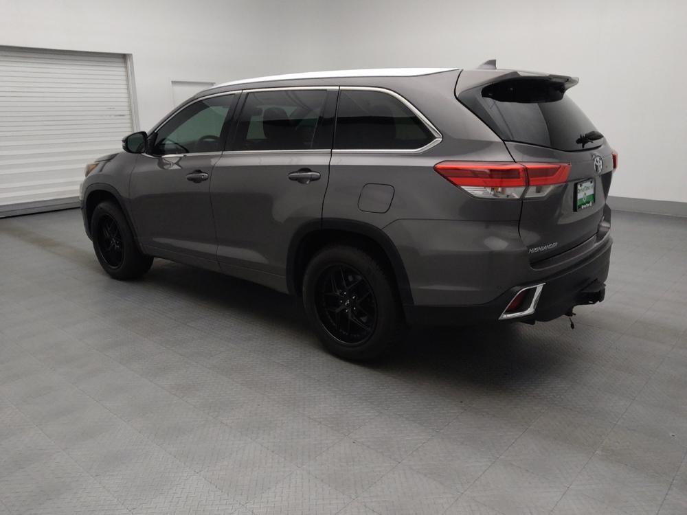 used 2018 Toyota Highlander car, priced at $24,495