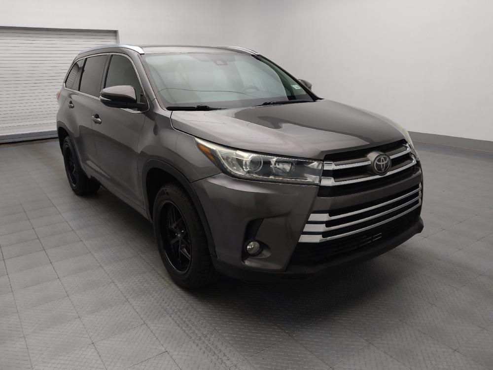 used 2018 Toyota Highlander car, priced at $24,495