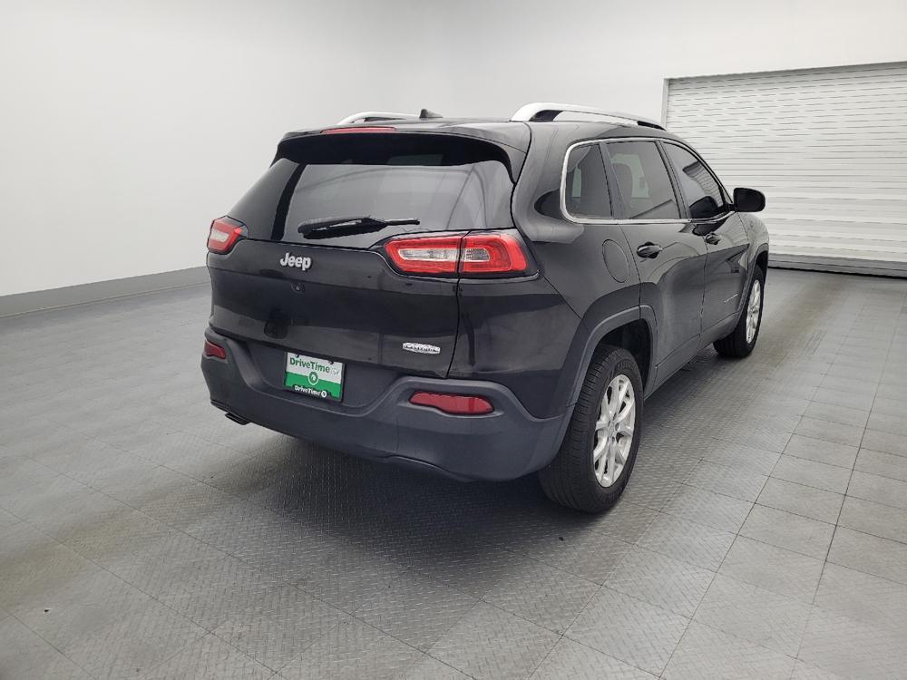 used 2016 Jeep Cherokee car, priced at $11,595