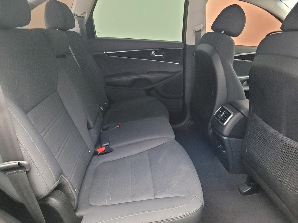 used 2018 Kia Sorento car, priced at $16,895