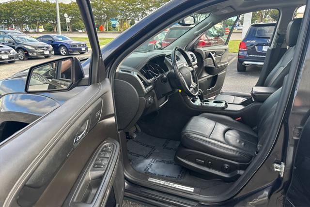 used 2017 GMC Acadia Limited car, priced at $12,995