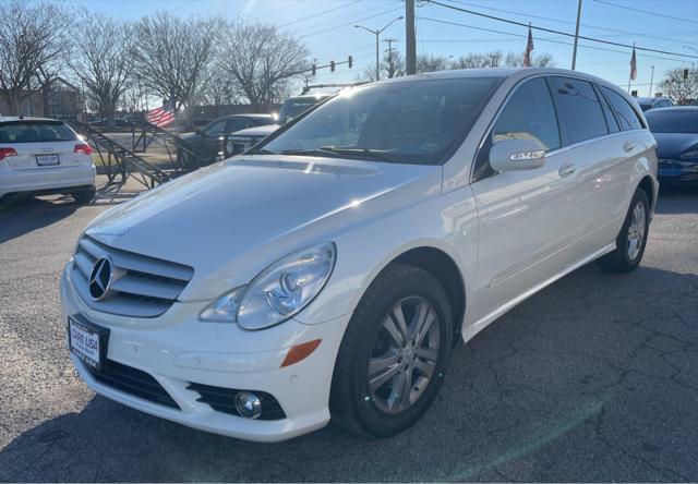 used 2008 Mercedes-Benz R-Class car, priced at $7,995