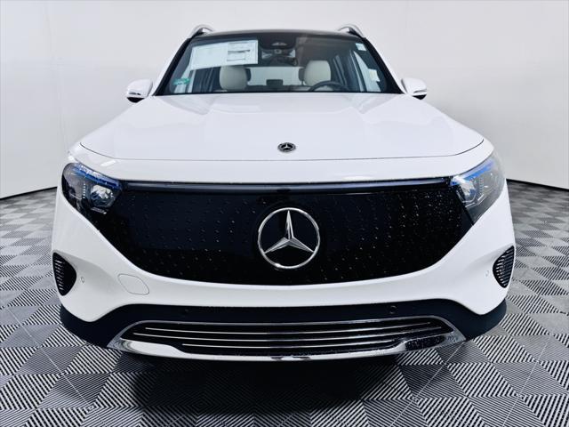 new 2024 Mercedes-Benz EQB 250 car, priced at $58,975