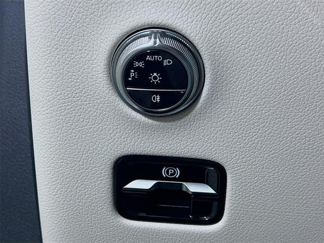 new 2025 Mercedes-Benz GLC 350e car, priced at $67,710