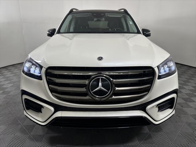 new 2024 Mercedes-Benz GLS 580 car, priced at $120,800