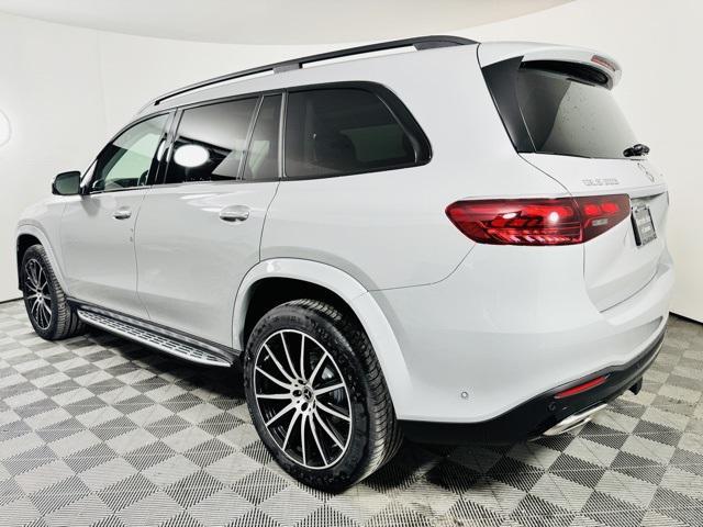 new 2024 Mercedes-Benz GLS 580 car, priced at $120,270