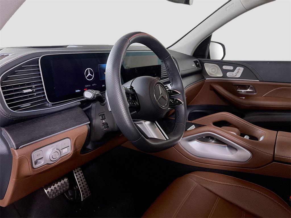 used 2024 Mercedes-Benz GLS 580 car, priced at $95,999