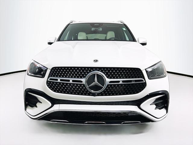 new 2025 Mercedes-Benz GLE 580 car, priced at $90,545