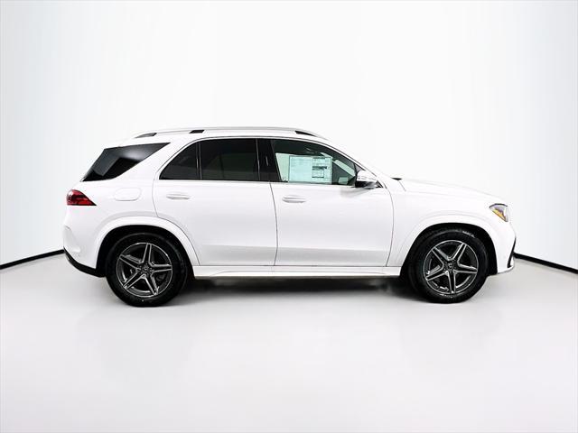 new 2025 Mercedes-Benz GLE 580 car, priced at $90,545