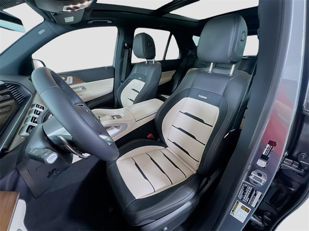 new 2025 Mercedes-Benz AMG GLE 53 car, priced at $95,160