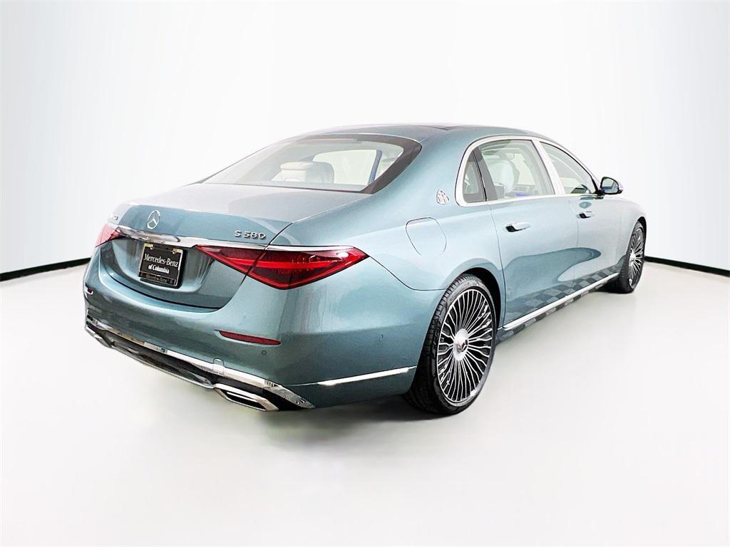 new 2025 Mercedes-Benz Maybach S 580 car, priced at $240,450