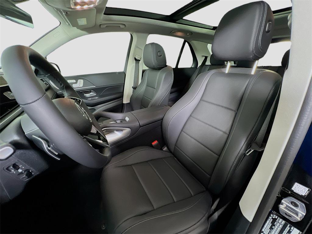 new 2026 Mercedes-Benz GLE 450 car, priced at $80,495