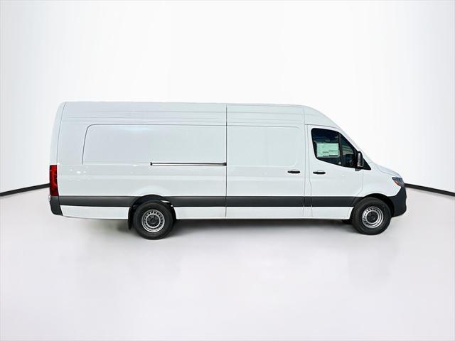 new 2025 Mercedes-Benz Sprinter 2500 car, priced at $65,768