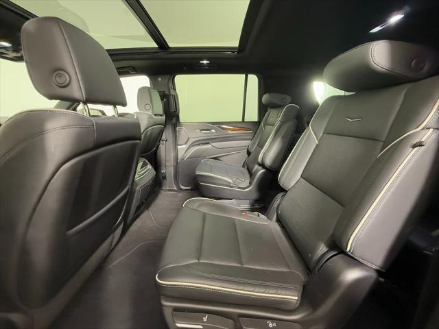 used 2024 Cadillac Escalade ESV car, priced at $91,899