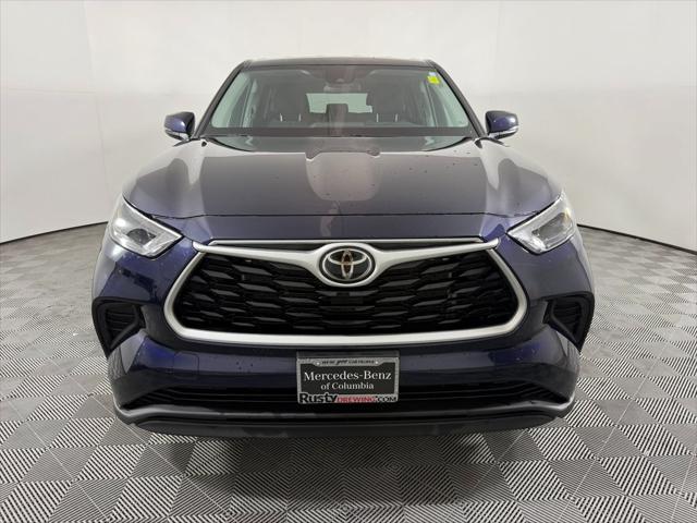 used 2023 Toyota Highlander car, priced at $35,244