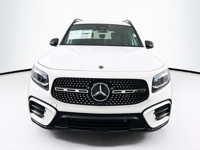 new 2025 Mercedes-Benz GLB 250 car, priced at $57,185