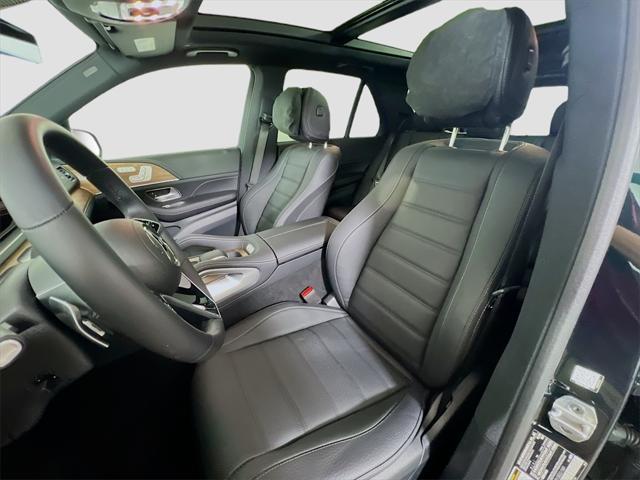 new 2025 Mercedes-Benz GLE 450 car, priced at $80,965