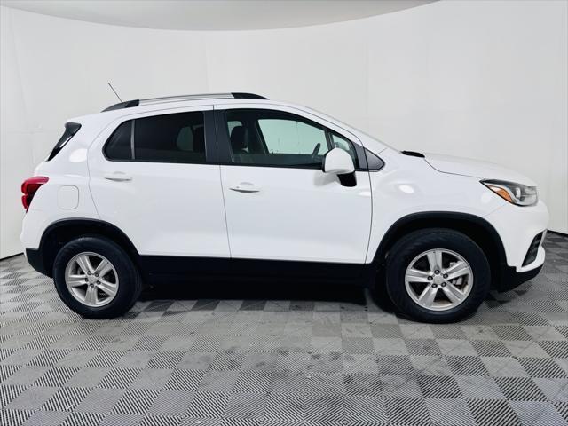 used 2022 Chevrolet Trax car, priced at $18,989