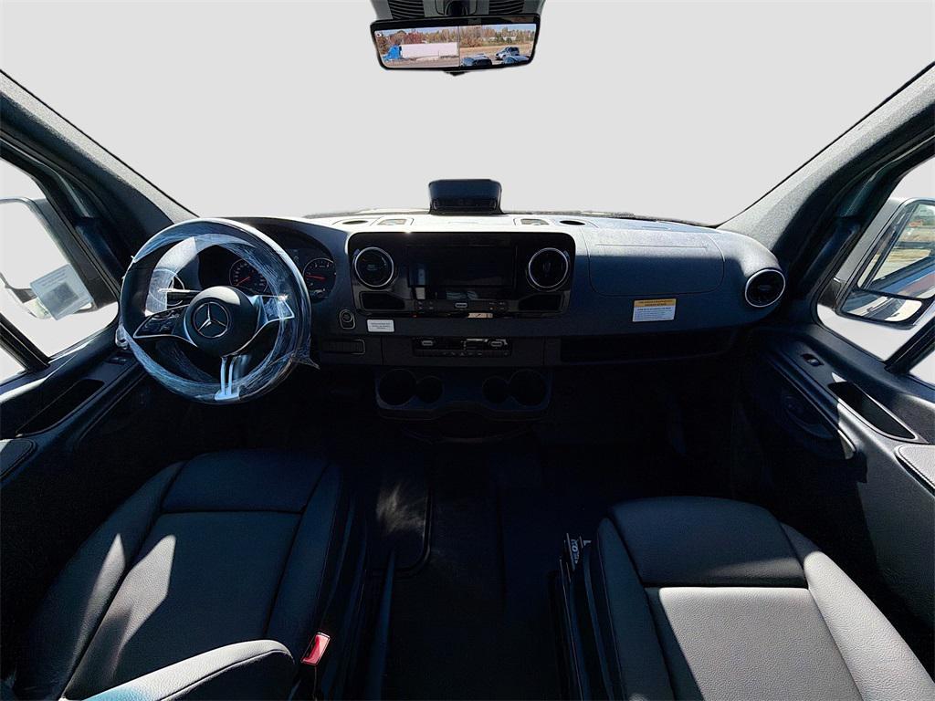 new 2026 Mercedes-Benz Sprinter 2500 car, priced at $76,173