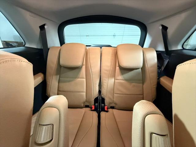 new 2025 Mercedes-Benz GLS 450 car, priced at $97,270