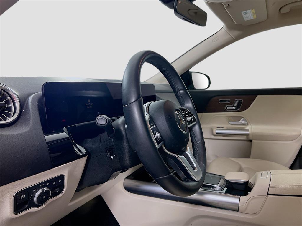 used 2023 Mercedes-Benz GLA 250 car, priced at $32,899