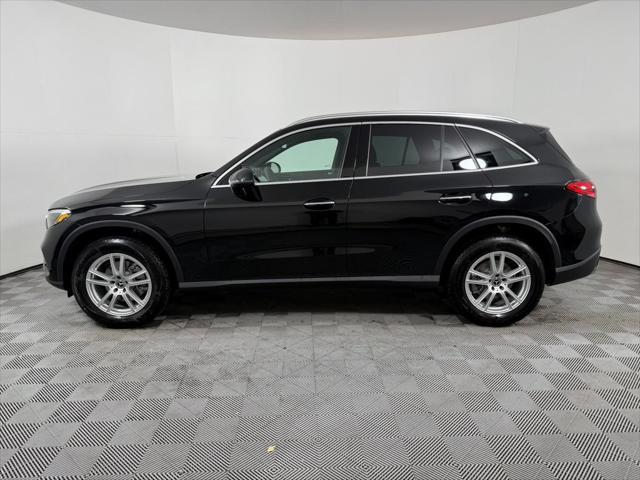 new 2025 Mercedes-Benz GLC 300 car, priced at $55,175