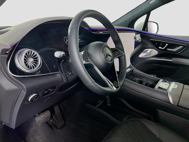 new 2025 Mercedes-Benz EQS 580 car, priced at $132,160
