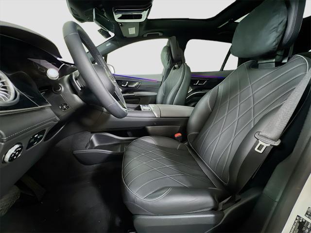 new 2025 Mercedes-Benz EQS 580 car, priced at $132,160