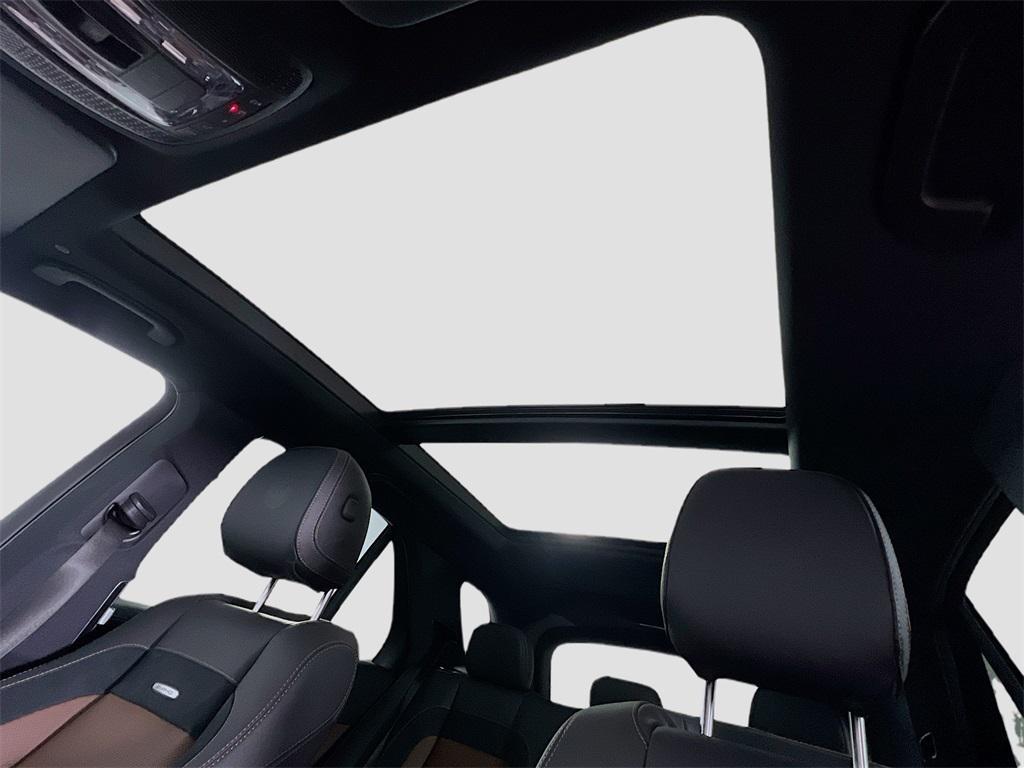 new 2025 Mercedes-Benz AMG GLE 53 car, priced at $96,325