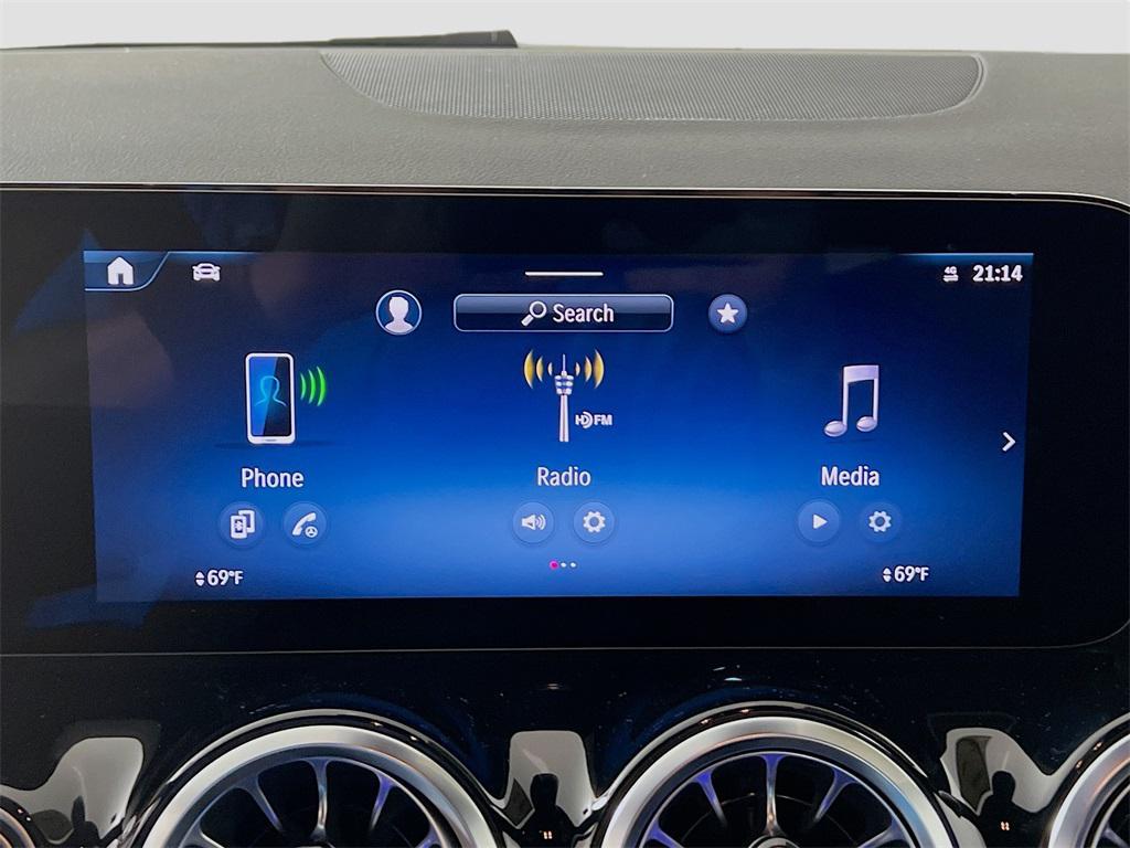 new 2025 Mercedes-Benz GLA 250 car, priced at $47,885