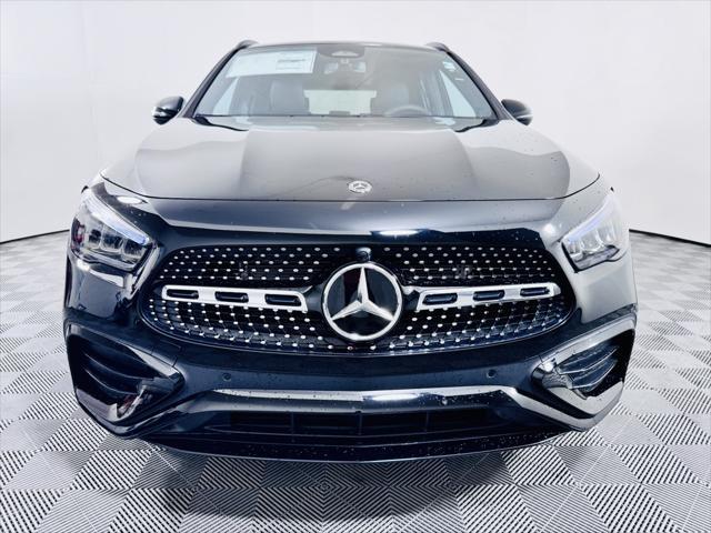 new 2025 Mercedes-Benz GLA 250 car, priced at $55,000