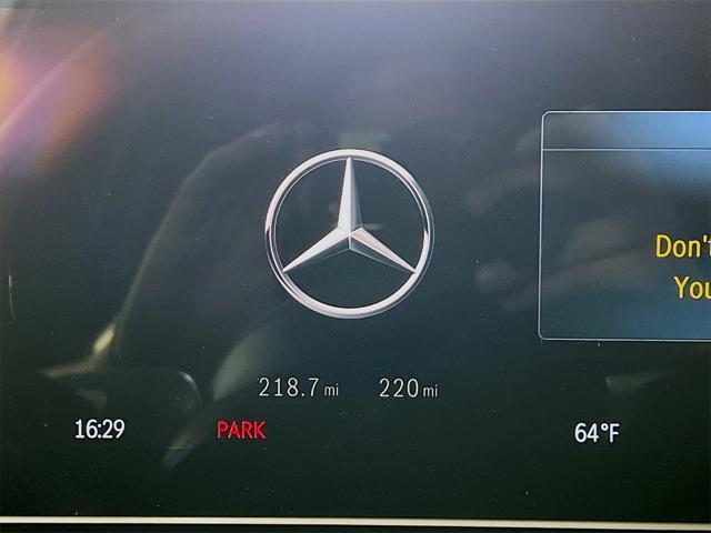 new 2025 Mercedes-Benz GLE 450 car, priced at $82,410