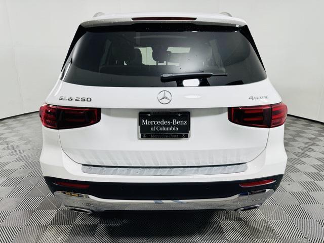 new 2024 Mercedes-Benz GLB 250 car, priced at $53,215