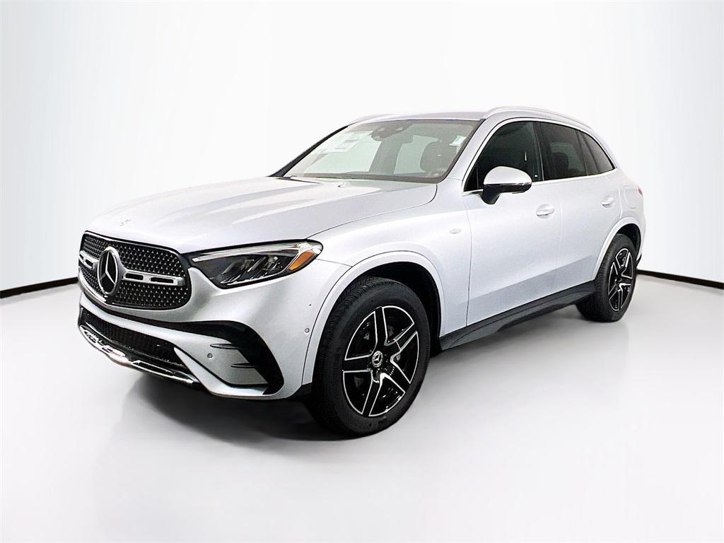 new 2025 Mercedes-Benz GLC 350e car, priced at $67,450