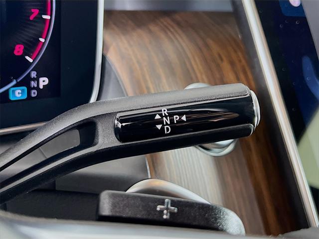new 2025 Mercedes-Benz GLC 300 car, priced at $53,415