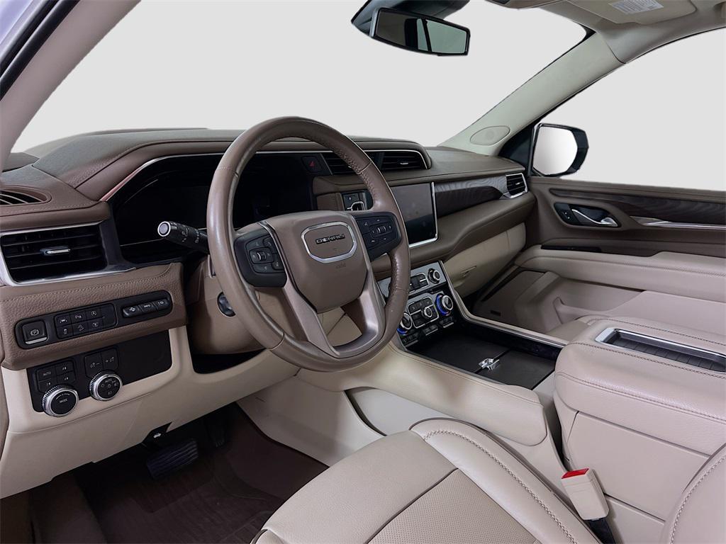 used 2023 GMC Yukon car, priced at $61,989