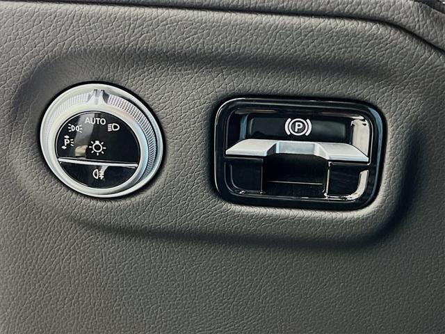 used 2023 Mercedes-Benz S-Class car, priced at $70,842