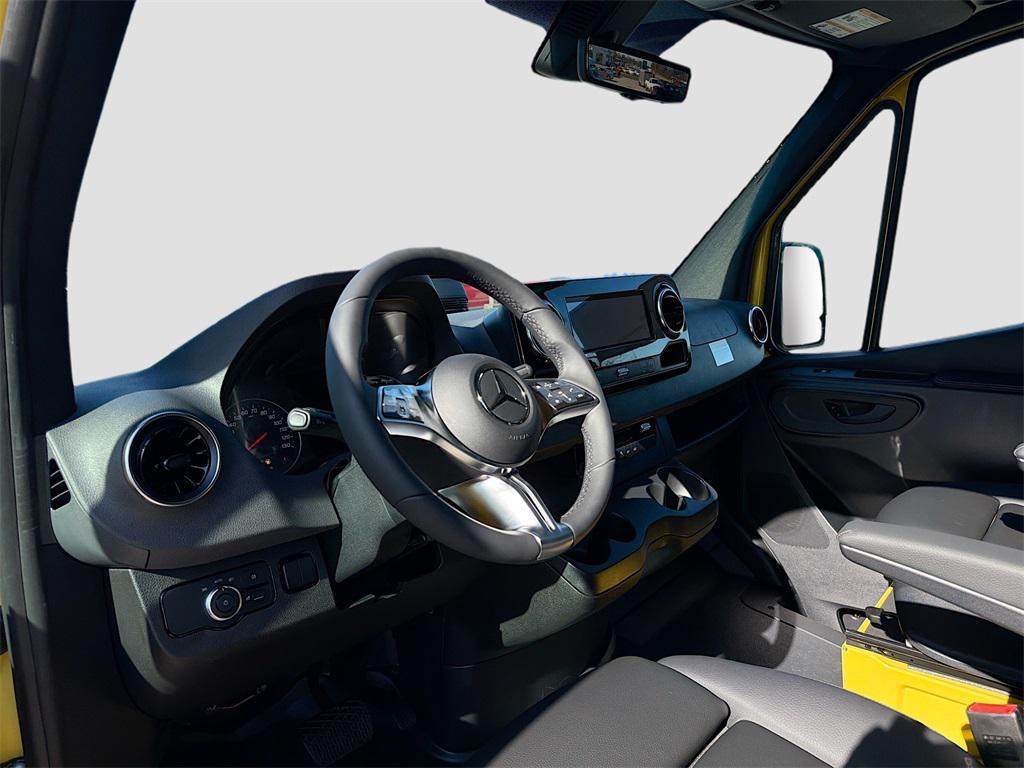 new 2026 Mercedes-Benz Sprinter 2500 car, priced at $70,086